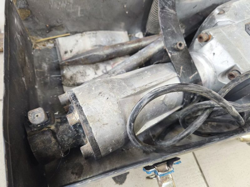 Отбойный молоток P.I.T. GSH65-C1